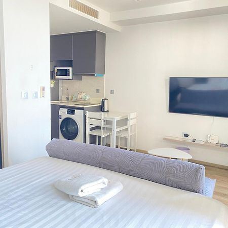 Andromeda Condo By Feng Pattaya Esterno foto