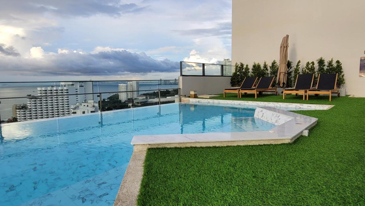 Andromeda Condo By Feng Pattaya Esterno foto